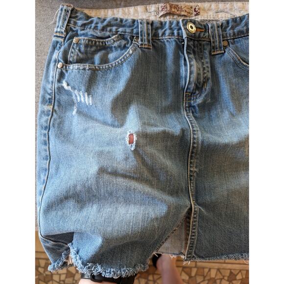 Fossil Jean Skirt Womens 8 Mini Raw Hem Cut off Slit Distressed Y2K Grunge Boho - Picture 7 of 11